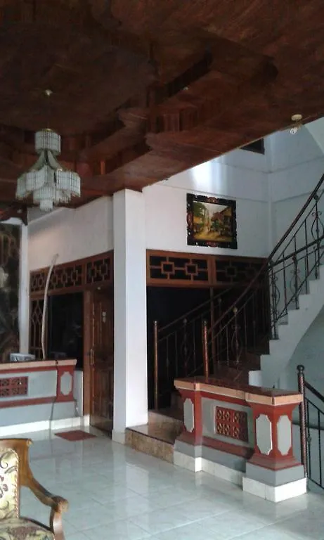 Ratih Bali Hostel Denpasar  Denpasar (Bali)